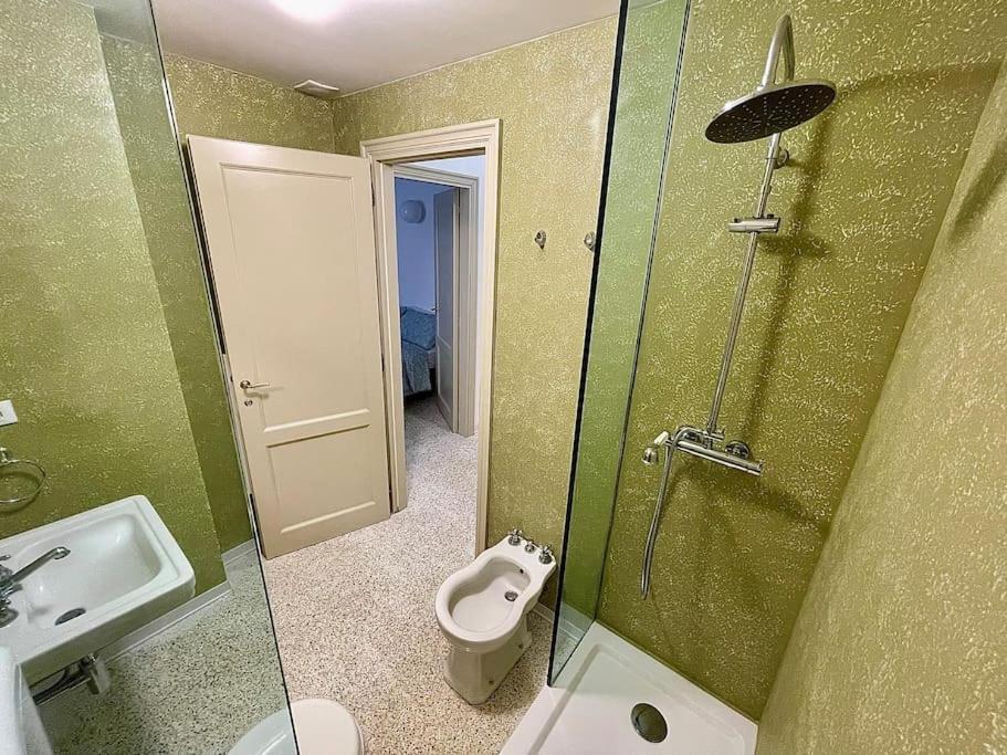מילאנו Modern Apartment Navigli מראה חיצוני תמונה