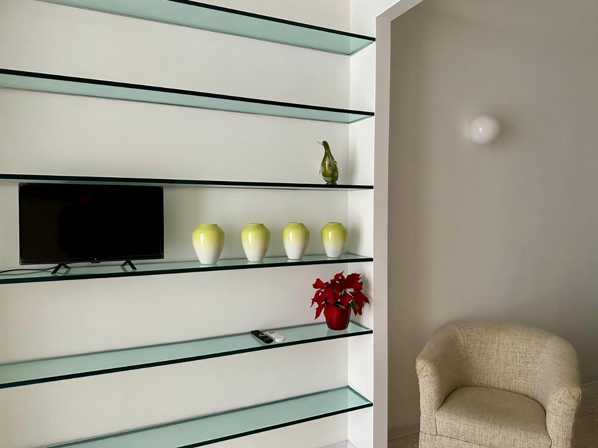 מילאנו Modern Apartment Navigli מראה חיצוני תמונה